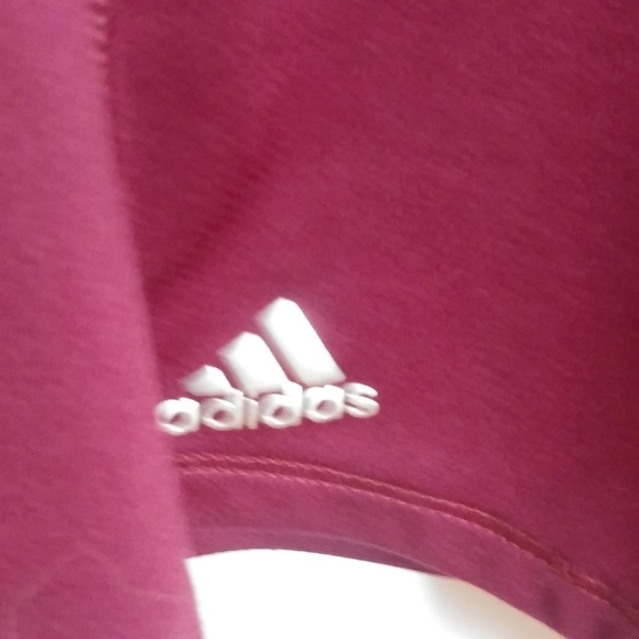 Adidas size large Polo Top imperfection - Picture 3 of 6